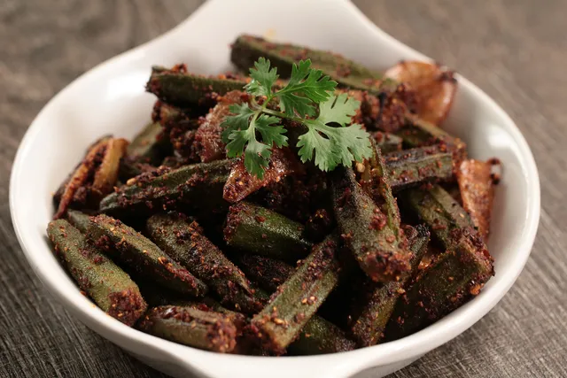 Shredded Green Salad